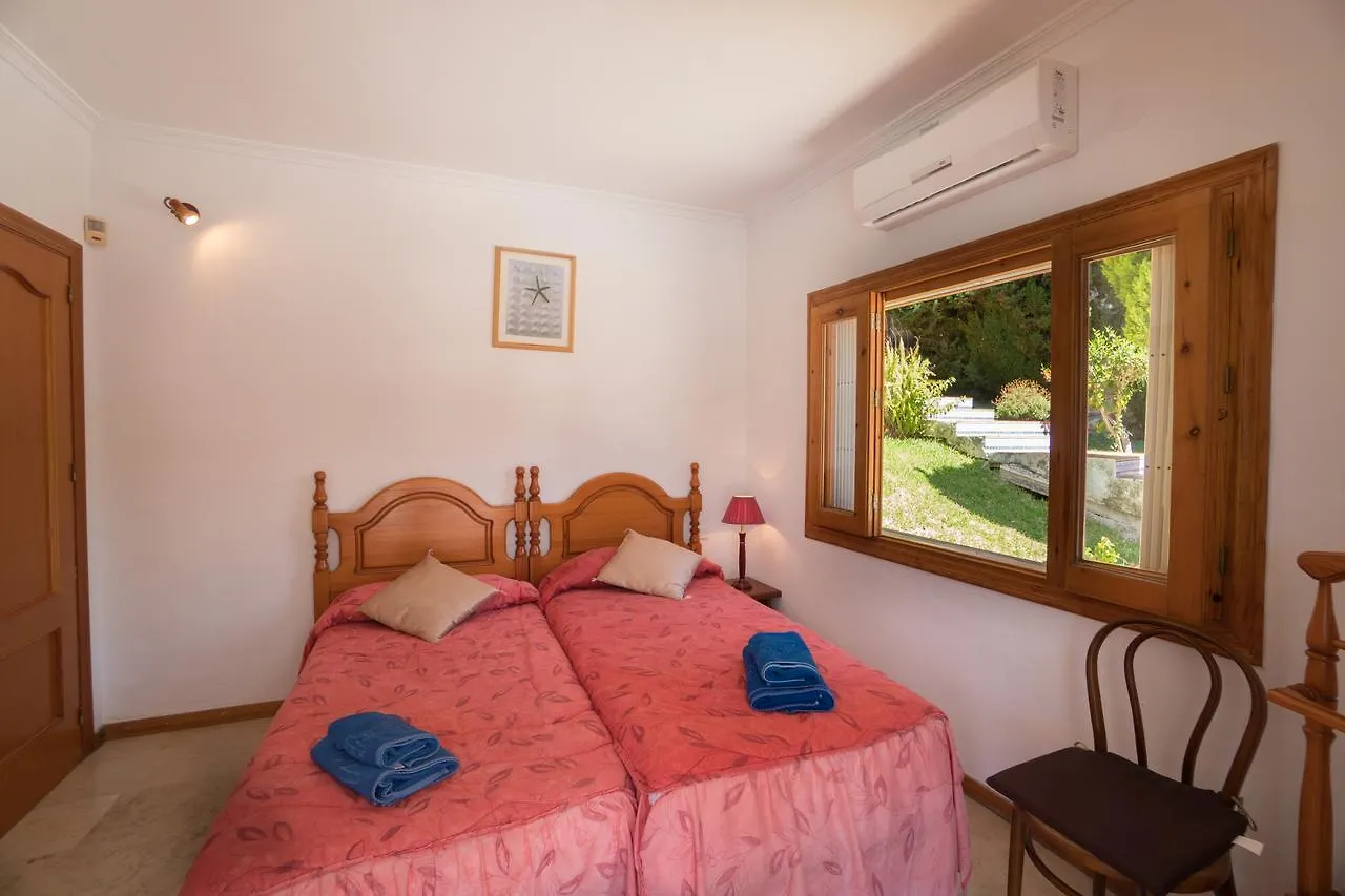 Villa Colina Menyber Nerja 0*,